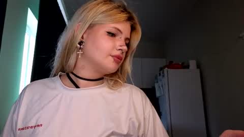 Ciri online show from July 26, 11:59 am