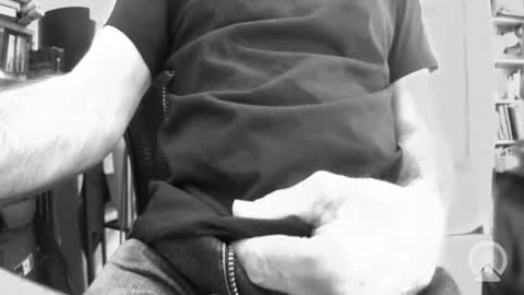 Elvis online show from August 9, 9:49 pm
