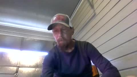 elwooood7 online show from May 3, 1:38 pm