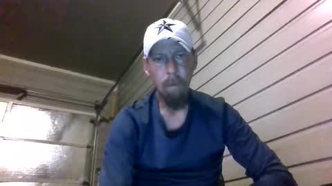 elwooood7 online show from May 9, 11:02 am