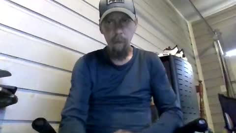 elwooood7 online show from May 24, 1:03 pm