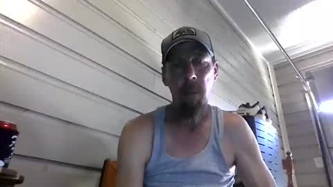 elwooood7 online show from May 25, 4:31 pm