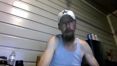 elwooood7 online show from June 6, 10:32 am