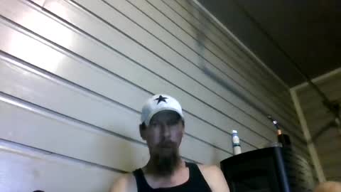 elwooood7 online show from August 2, 11:39 am