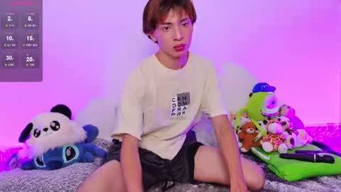  E  L  Y   K  I  N  G   online show from August 13, 8:23 pm