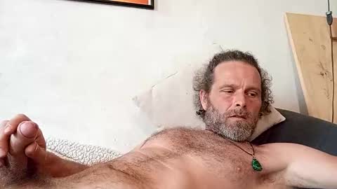 elyjahoye online show from June 10, 12:23 pm
