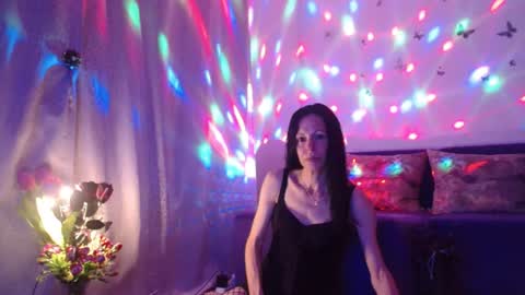 Elisa online show from September 1, 6:42 pm