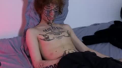 em0_h0rny online show from June 10, 11:55 pm