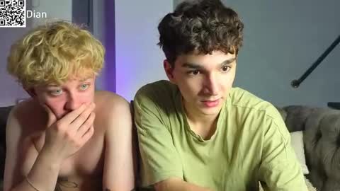 em_chipsi online show from July 15, 10:43 pm