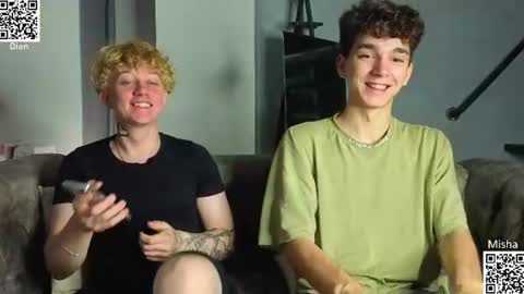 em_chipsi online show from July 17, 8:20 pm
