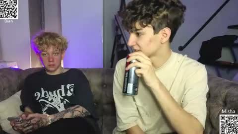 em_chipsi online show from July 22, 11:29 pm
