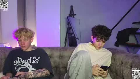 em_chipsi online show from July 23, 12:35 am