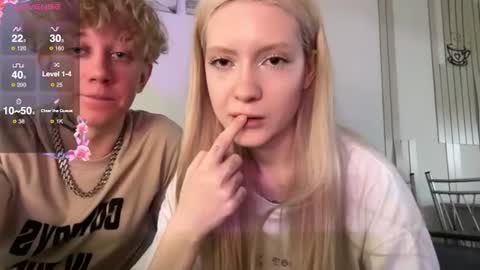 em_chipsi online show from July 25, 3:10 am