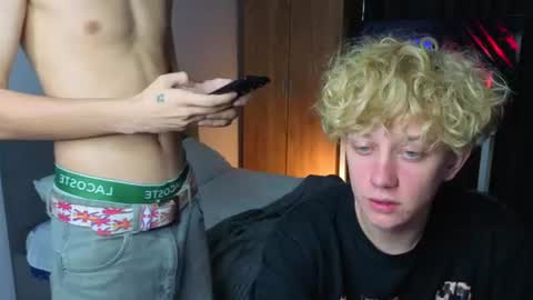 em_chipsi online show from August 15, 7:23 am