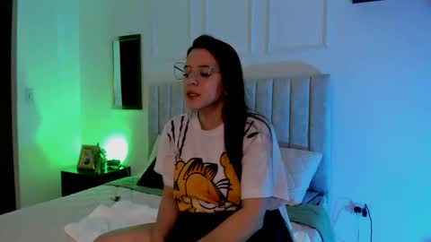Estefany Martinez Acua INSTAGRAM ema 04oficial online show from April 11, 10:00 am