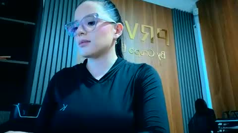 Estefany Martinez Acua INSTAGRAM ema 04oficial online show from August 3, 7:10 pm