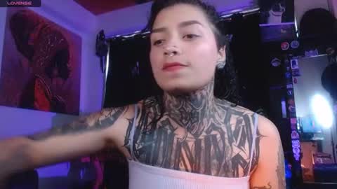 ema_ploxx online show from August 4, 8:50 pm