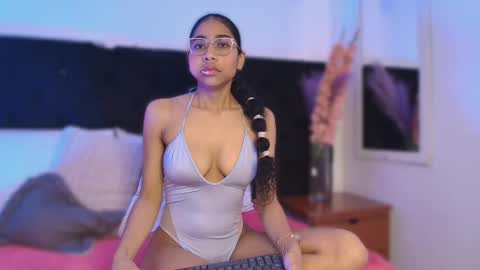 Ema Fox online show from March 26, 6:39 am
