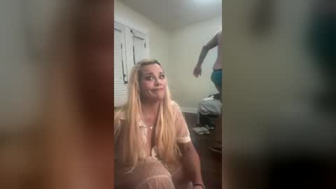 emailnatalie2day online show from August 9, 11:33 am