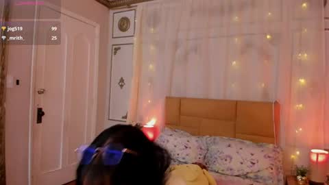Emma online show from August 7, 5:40 am