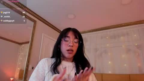 Emma online show from August 7, 7:52 am