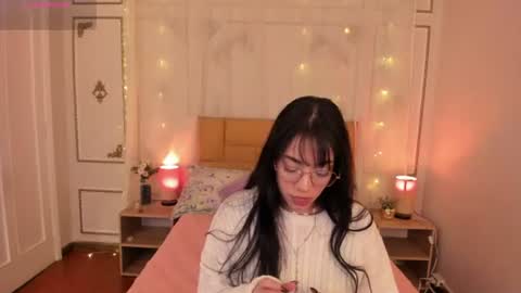 Emma online show from August 14, 2:26 am