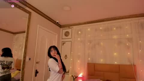 Emma online show from August 18, 3:34 am
