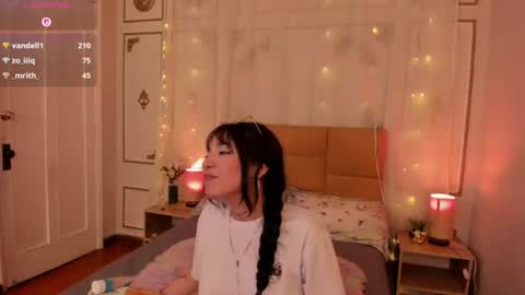 Emma online show from August 18, 6:52 am