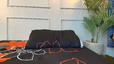 eman_wave online show from August 6, 8:41 pm