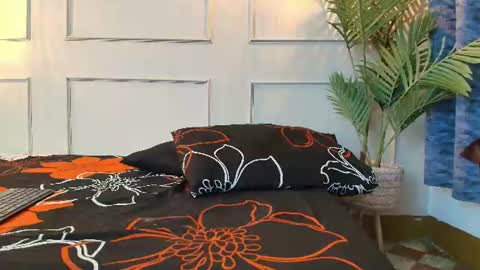 eman_wave online show from August 6, 10:53 pm