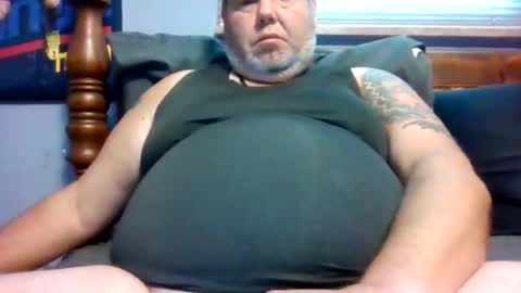 emanis online show from August 17, 6:24 pm