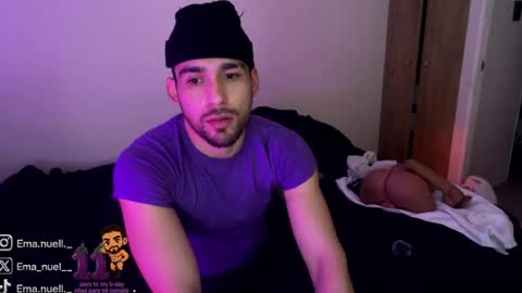 emanuell___ online show from August 9, 12:22 am