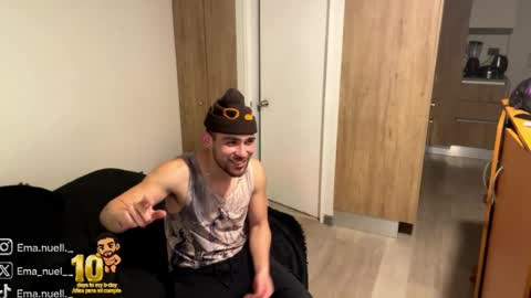 emanuell___ online show from August 10, 12:23 am