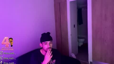 emanuell___ online show from August 15, 5:11 am