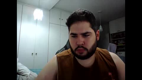 embarrassed_str8_3incher online show from April 26, 4:08 am