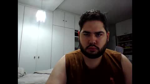 embarrassed_str8_3incher online show from April 26, 6:42 am