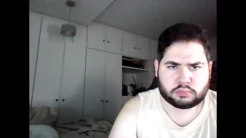 embarrassed_str8_3incher online show from April 27, 4:53 am