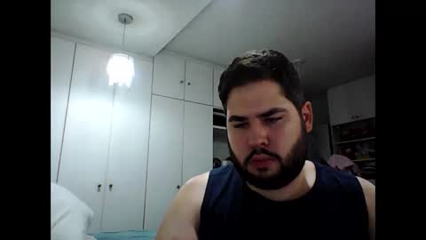 embarrassed_str8_3incher online show from April 27, 11:26 pm