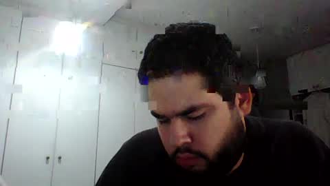 embarrassed_str8_3incher online show from August 2, 2:18 am