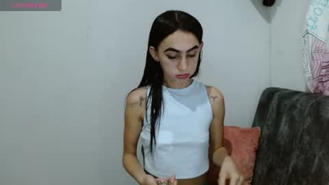 ember57607 online show from July 15, 7:59 pm