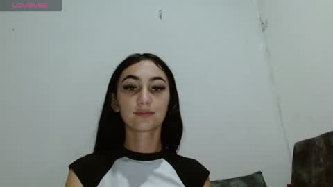 ember57607 online show from July 20, 10:35 pm