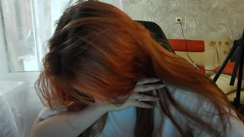 ember__fox online show from May 29, 8:06 am