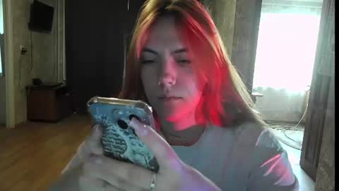 ember__fox online show from June 16, 6:34 am