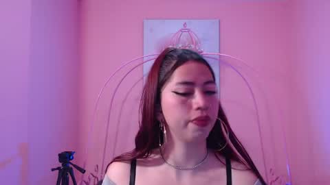 ember_queen online show from July 16, 12:28 pm