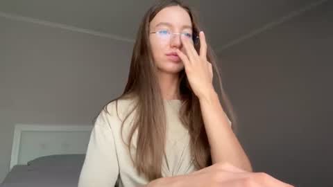 Alina online show from August 3, 5:09 pm