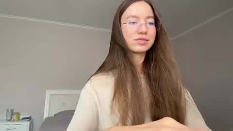 Alina online show from August 4, 9:39 am