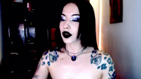 Emerald Black online show from July 19, 6:04 am