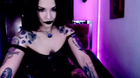 Emerald Black online show from July 28, 6:30 am