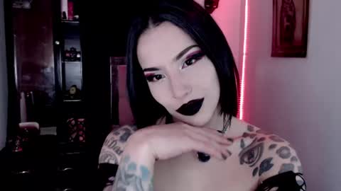 Emerald Black online show from August 9, 6:58 am