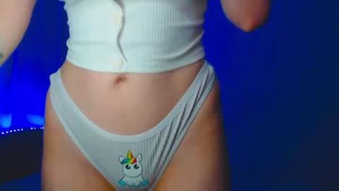Emely online show from July 30, 9:27 am